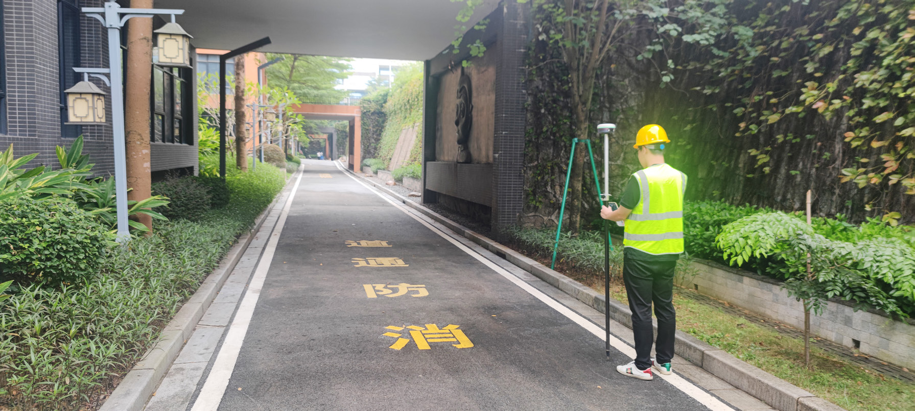 ̫������tyc4633