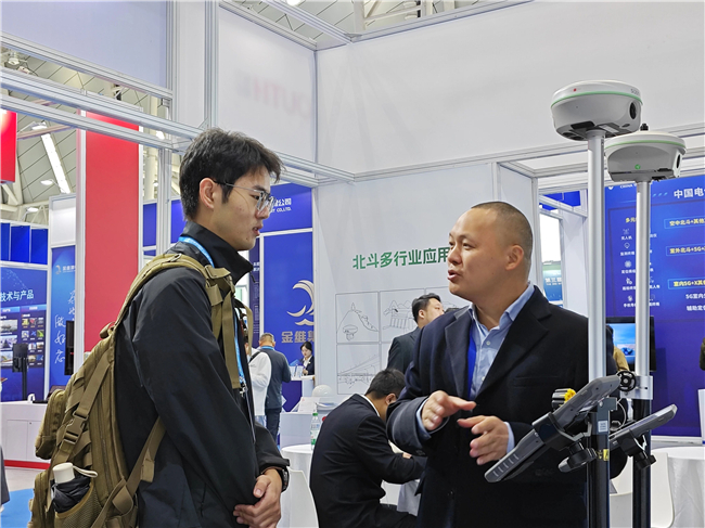 ̫������tyc4633