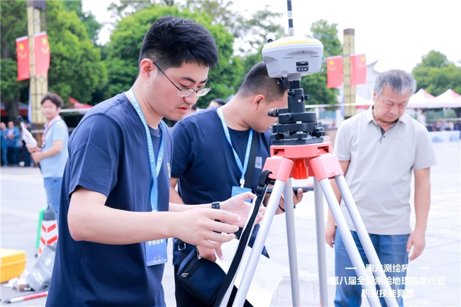 ̫������tyc4633