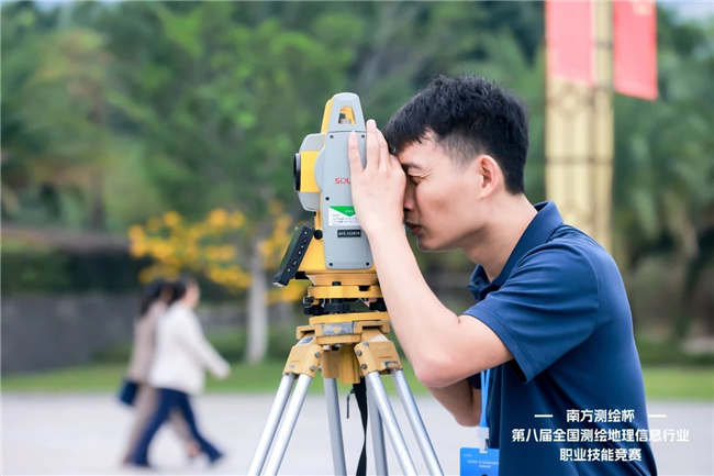 ̫������tyc4633