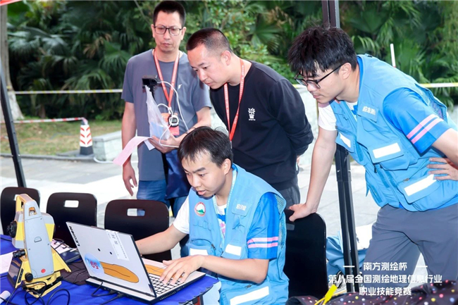 ̫������tyc4633