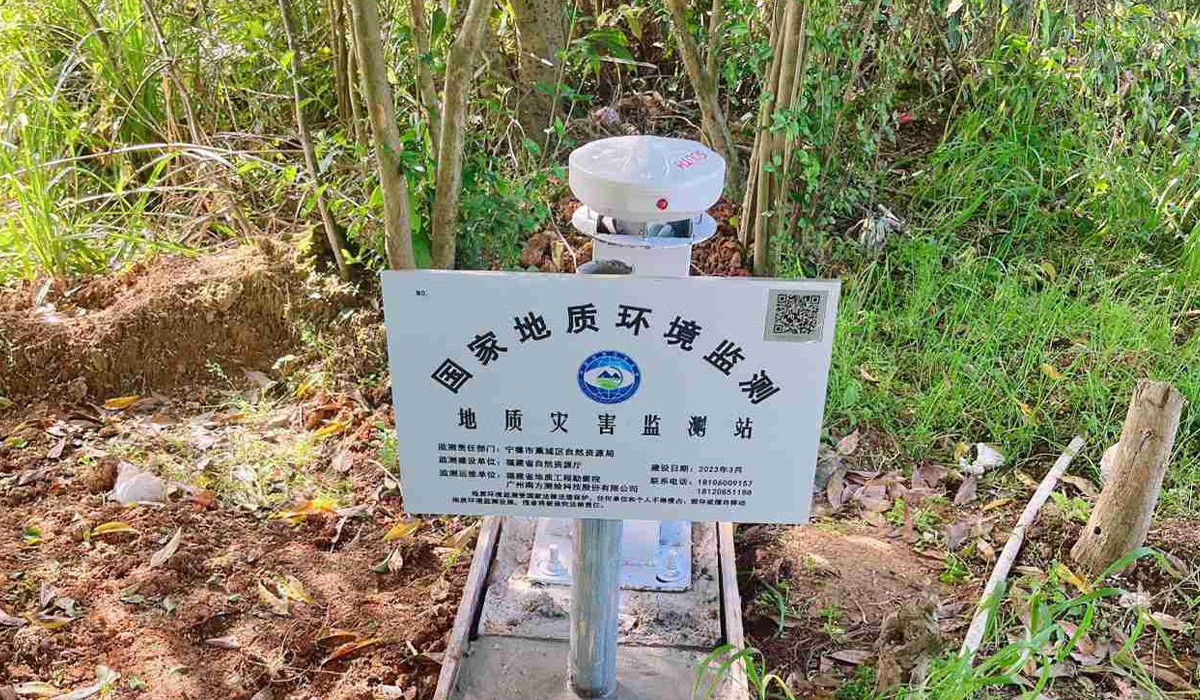 ̫������tyc4633