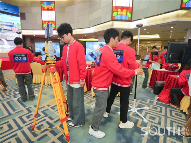 ̫������tyc4633