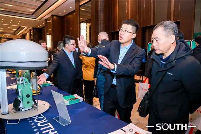 ̫������tyc4633