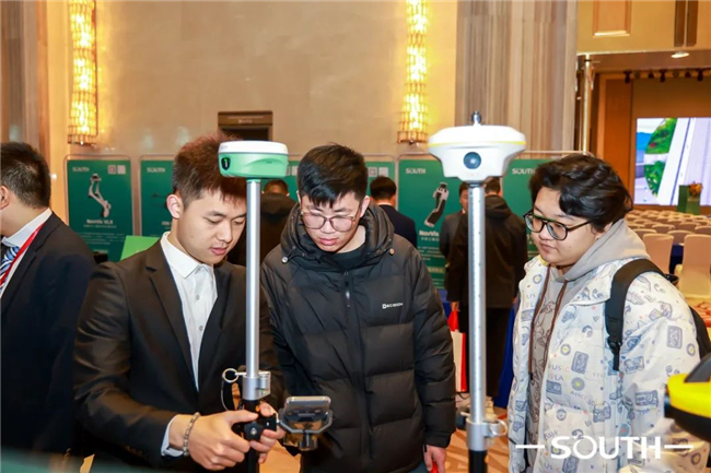 ̫������tyc4633