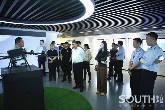 ̫������tyc4633