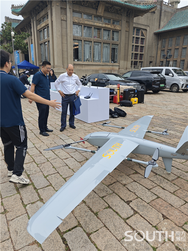 ̫������tyc4633