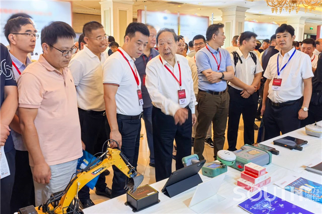 ̫������tyc4633