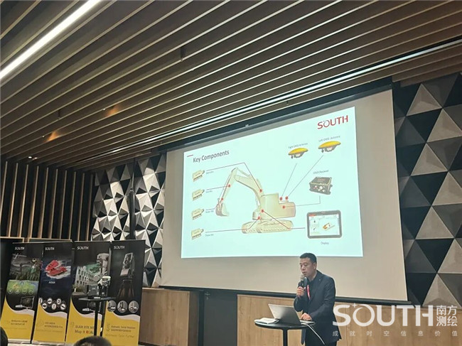 ̫������tyc4633