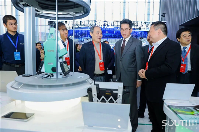 ̫������tyc4633