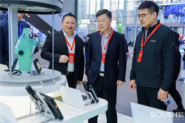 ̫������tyc4633