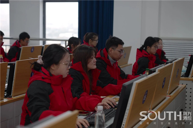 ̫������tyc4633