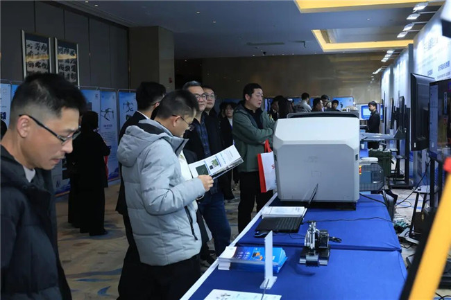 ̫������tyc4633