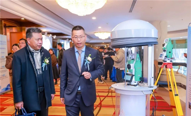 ̫������tyc4633