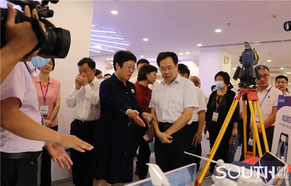 ̫������tyc4633