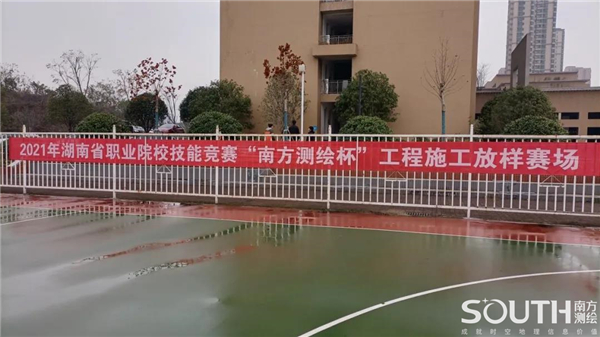 ̫������tyc4633