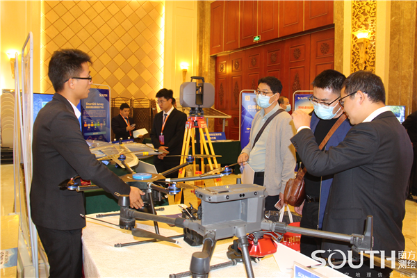 ̫������tyc4633