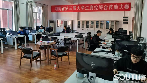 ̫������tyc4633