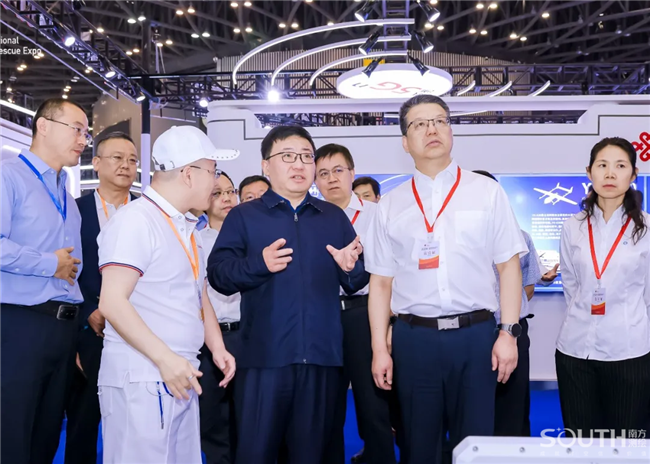 ̫������tyc4633