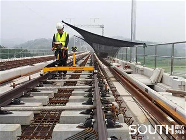 ̫������tyc4633