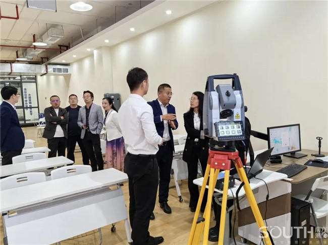 ̫������tyc4633