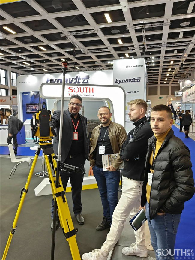 ̫������tyc4633