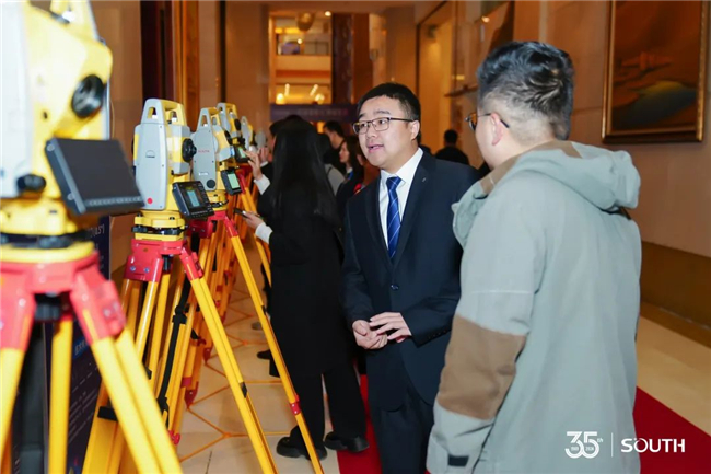 ̫������tyc4633