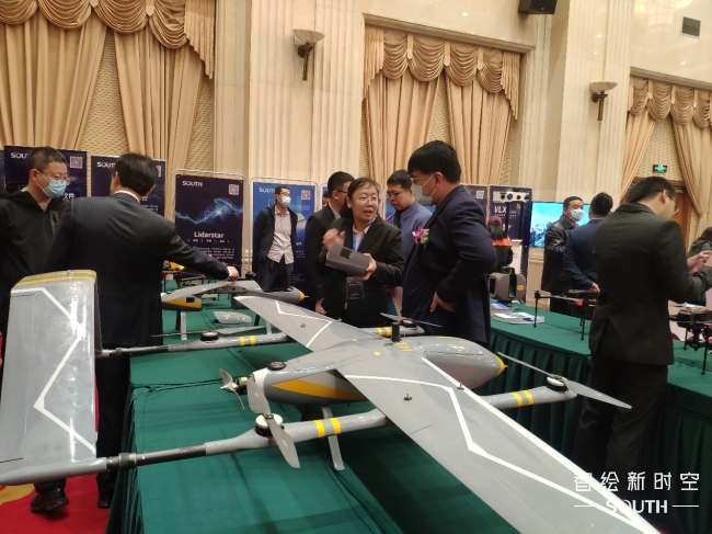 ̫������tyc4633