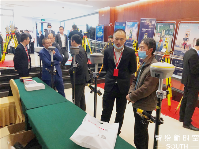 ̫������tyc4633