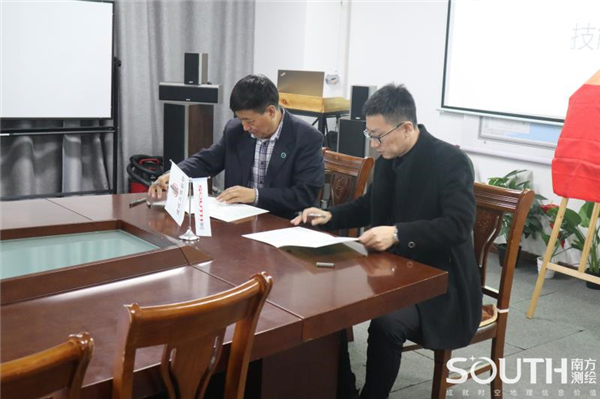 ̫������tyc4633