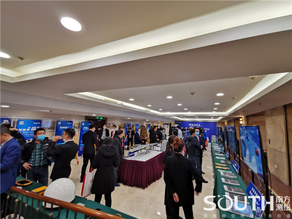 ̫������tyc4633