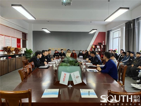 ̫������tyc4633