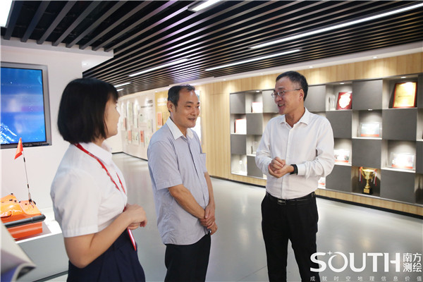 ̫������tyc4633