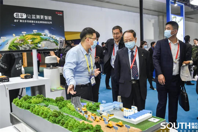 ̫������tyc4633