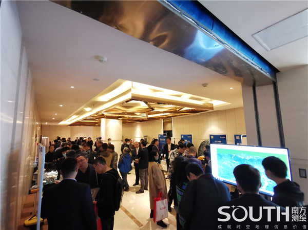 ̫������tyc4633