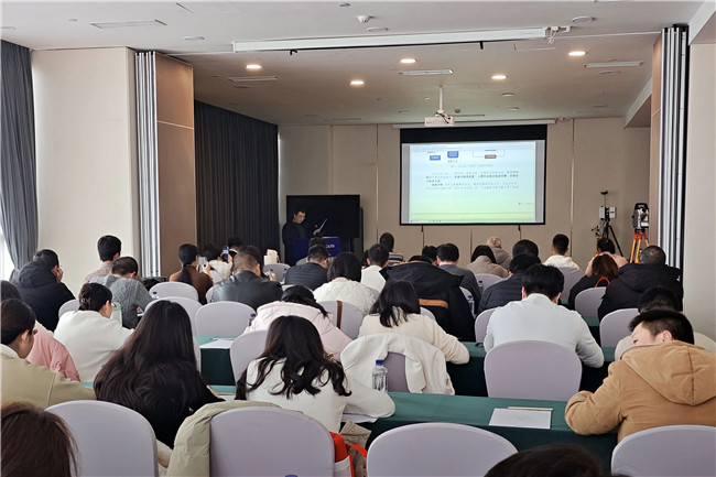 ̫������tyc4633