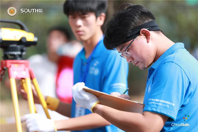 ̫������tyc4633