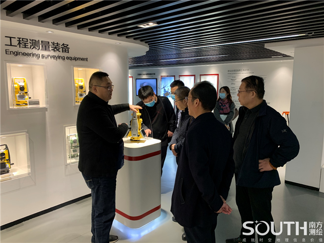 ̫������tyc4633