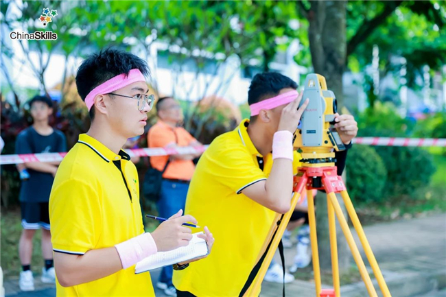 ̫������tyc4633