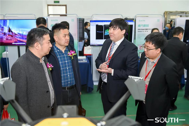 ̫������tyc4633