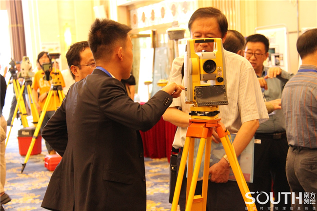 ̫������tyc4633