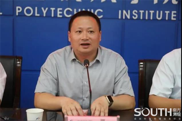 ̫������tyc4633