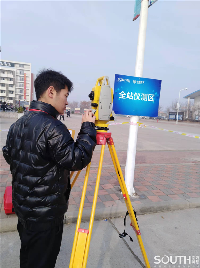 ̫������tyc4633