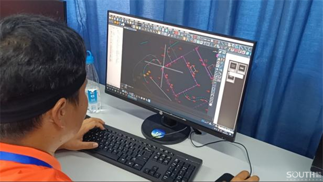 ̫������tyc4633