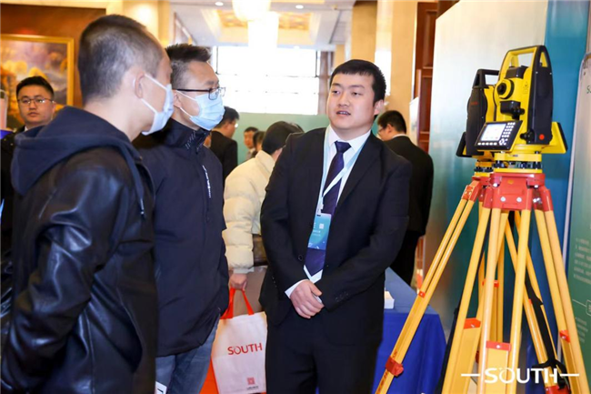 ̫������tyc4633