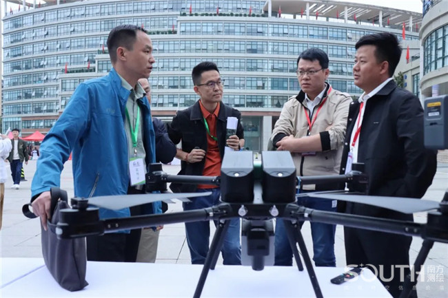 ̫������tyc4633