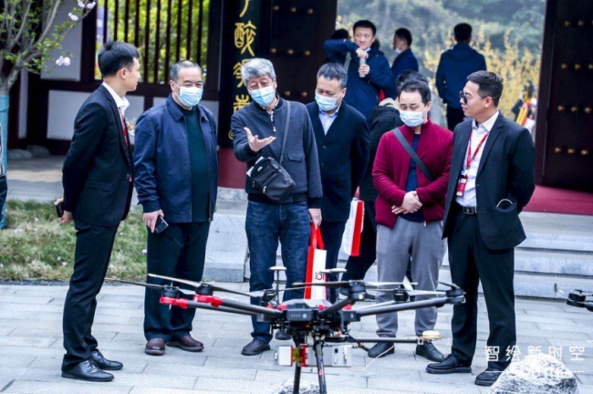 ̫������tyc4633