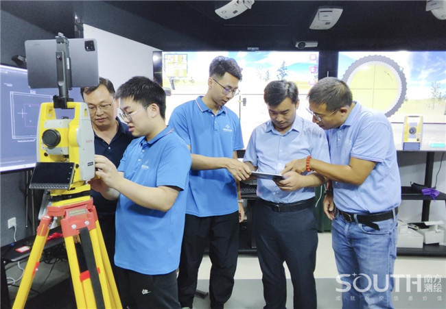 ̫������tyc4633