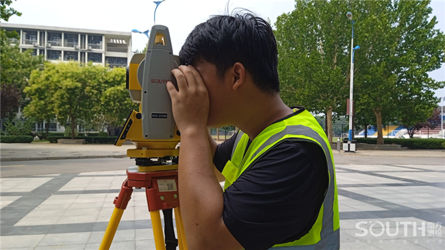 ̫������tyc4633