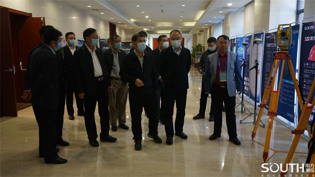 ̫������tyc4633